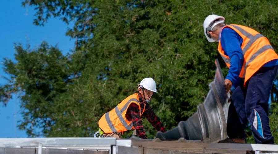 Expert flood damage restoration services in South Heart, ND